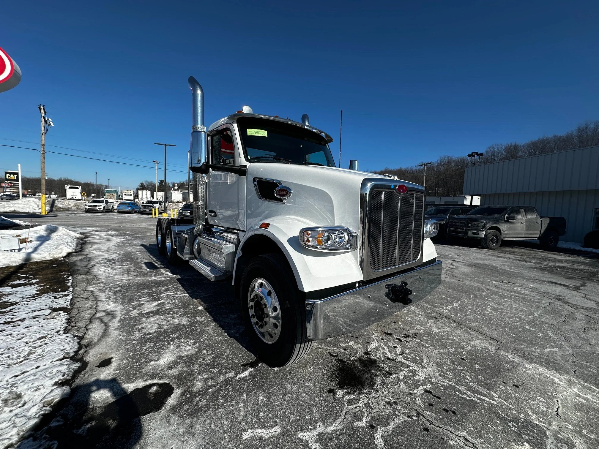 2027 Peterbilt 567 - image 8