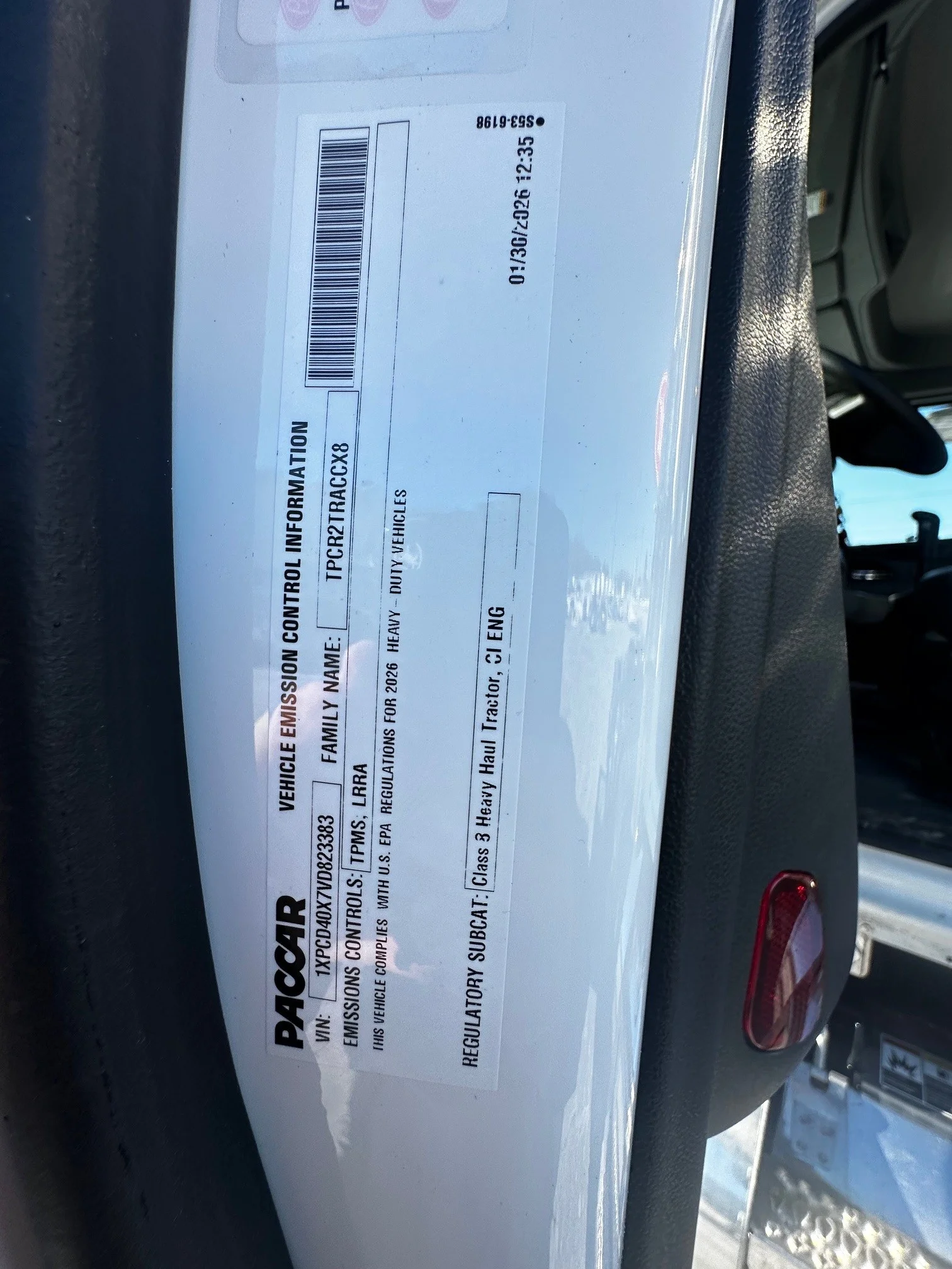 2027 Peterbilt 567 - image 6