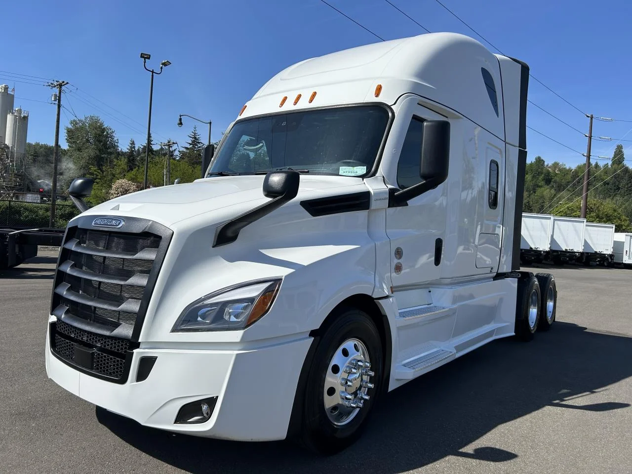 2027 Freightliner Cascadia in Pacific, WA — photo 3
