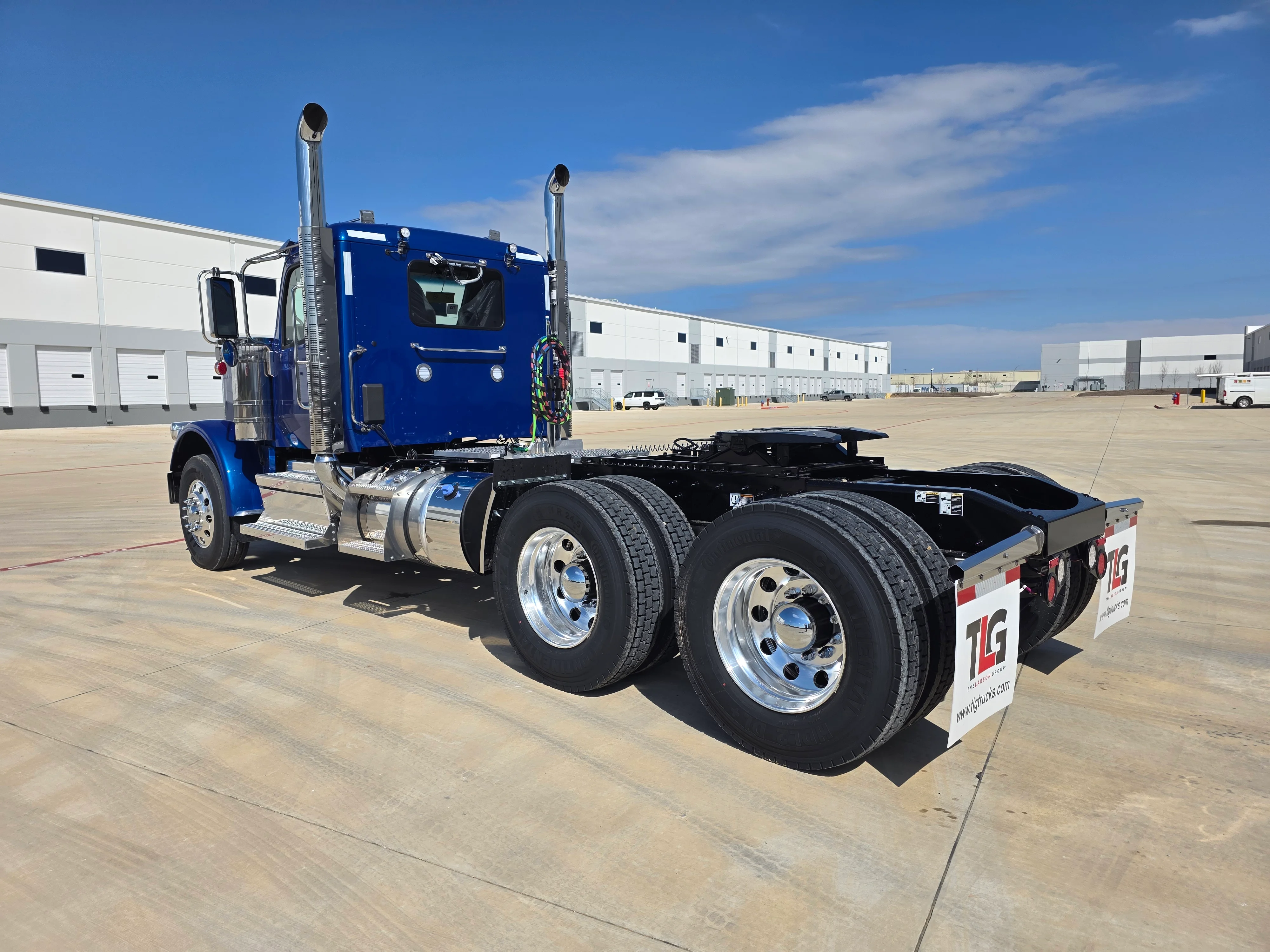 2027 Peterbilt 589 in Raleigh, NC — photo 3
