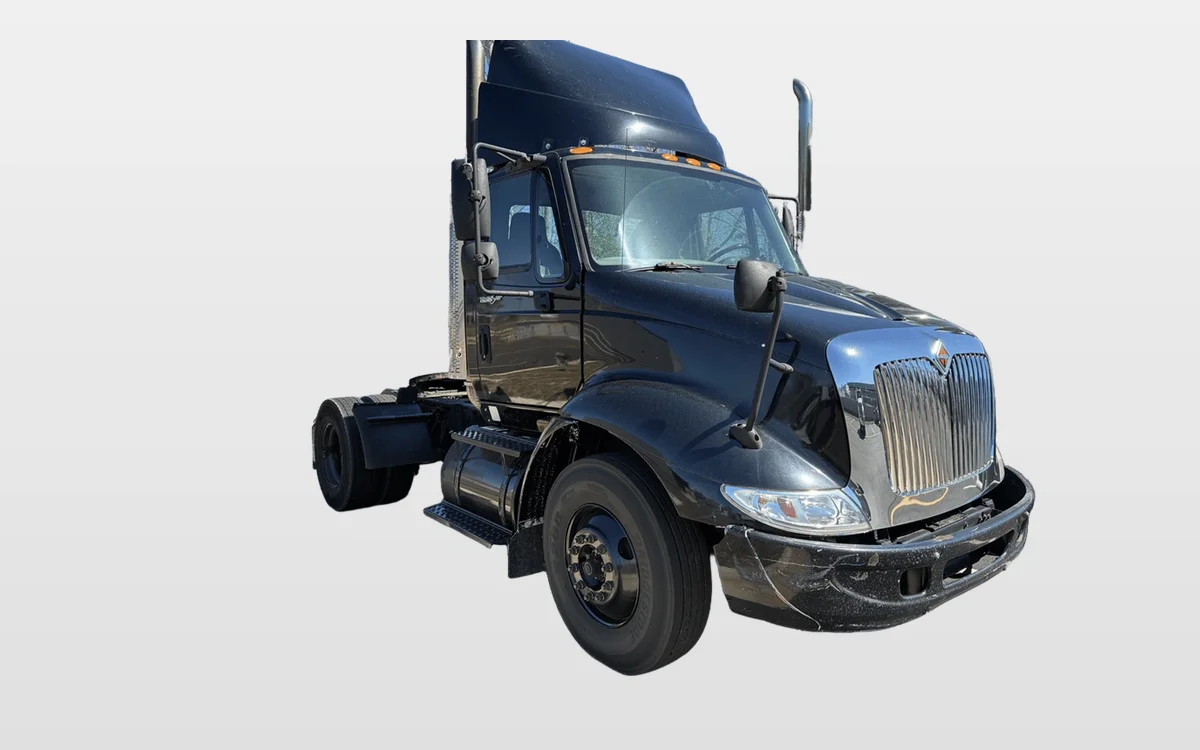 2009 International - image 1