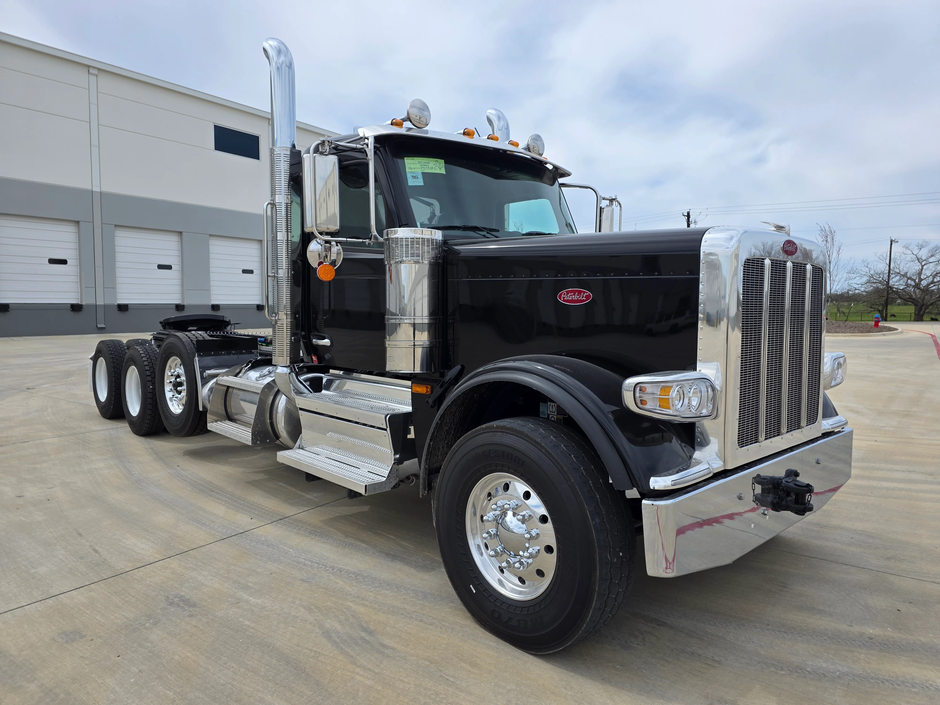2027 Peterbilt 589 in Dunn, NC — photo 3