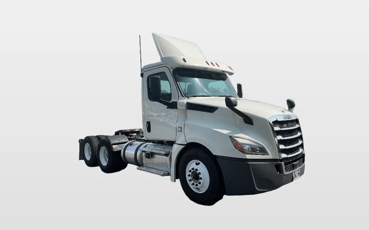 2018 Freightliner - image 1