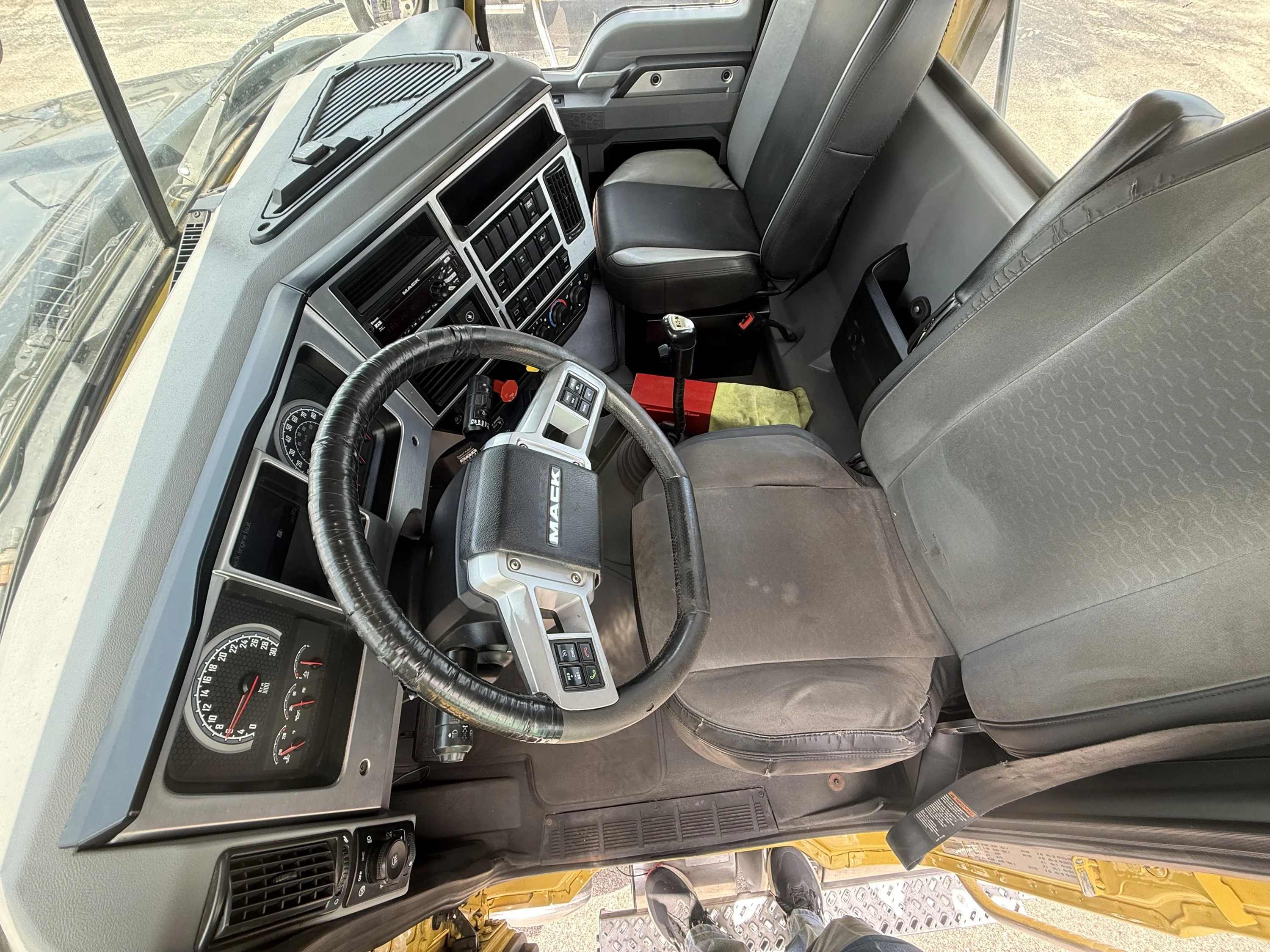 2020 Mack Pinnacle in Austin, TX — photo 14