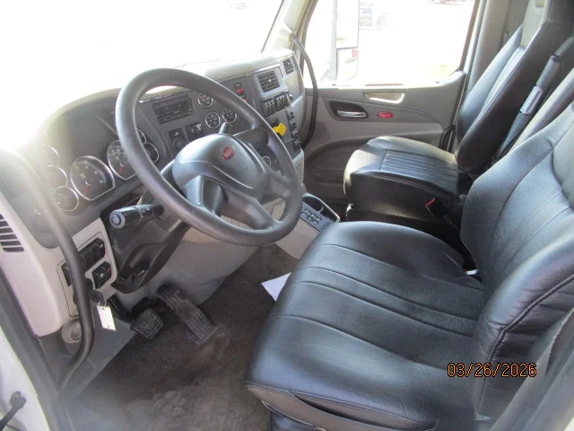 2019 Peterbilt 567 - image 10