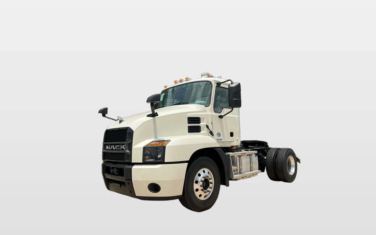 2025 Mack - image 1