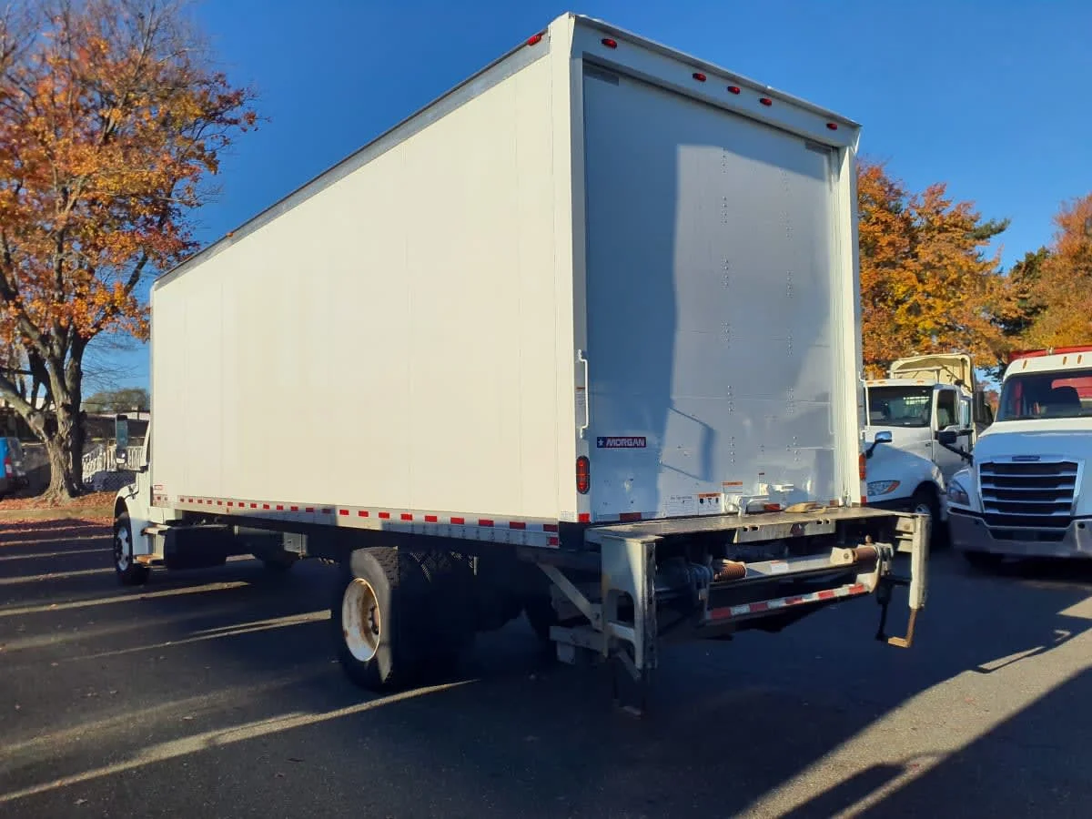 2019 Freightliner M2 106 in Springfield, MA — photo 6