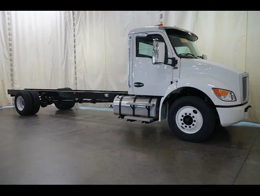 2027 Kenworth T280