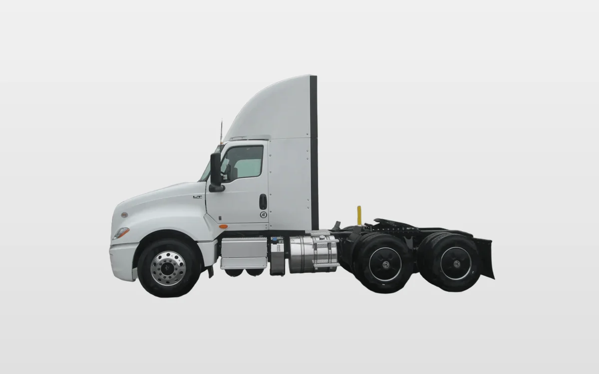 2025 International LT - image 1