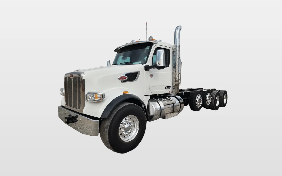 2026 PETERBILT 567 - image 1