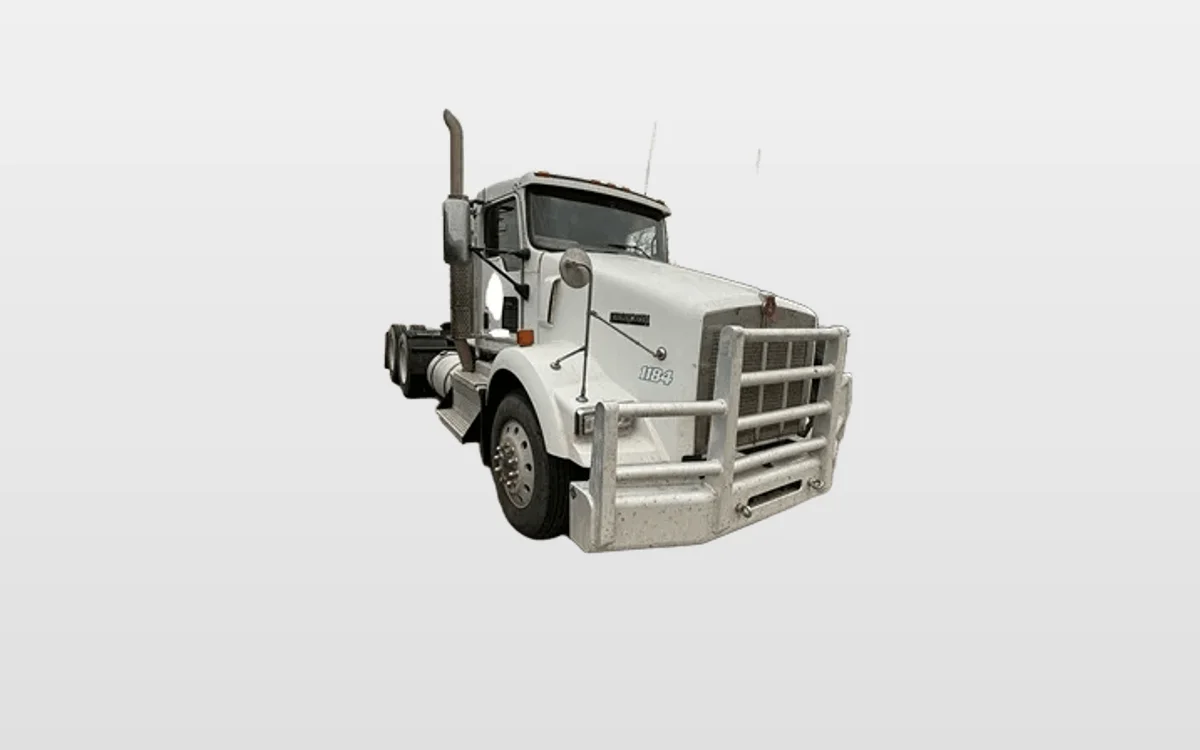 2012 Kenworth T800 - image 1