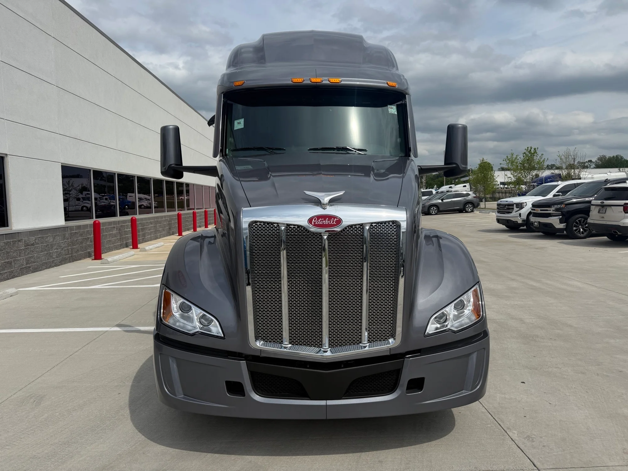 2027 Peterbilt 579 in Lowell, AR — photo 8