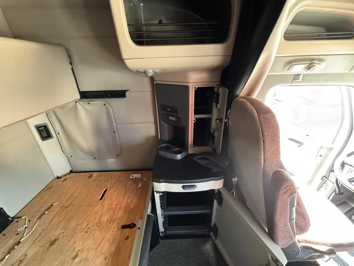 2022 Peterbilt 567 - image 17