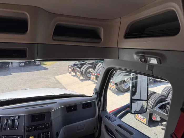 2022 Peterbilt 567 - image 23