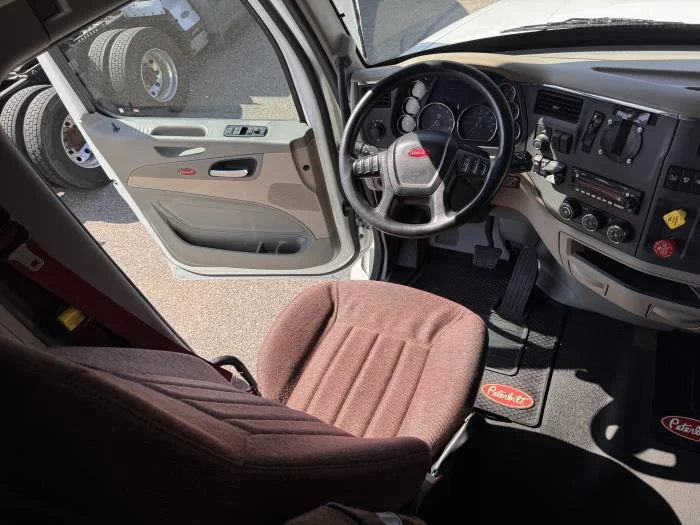 2022 Peterbilt 567 - image 22