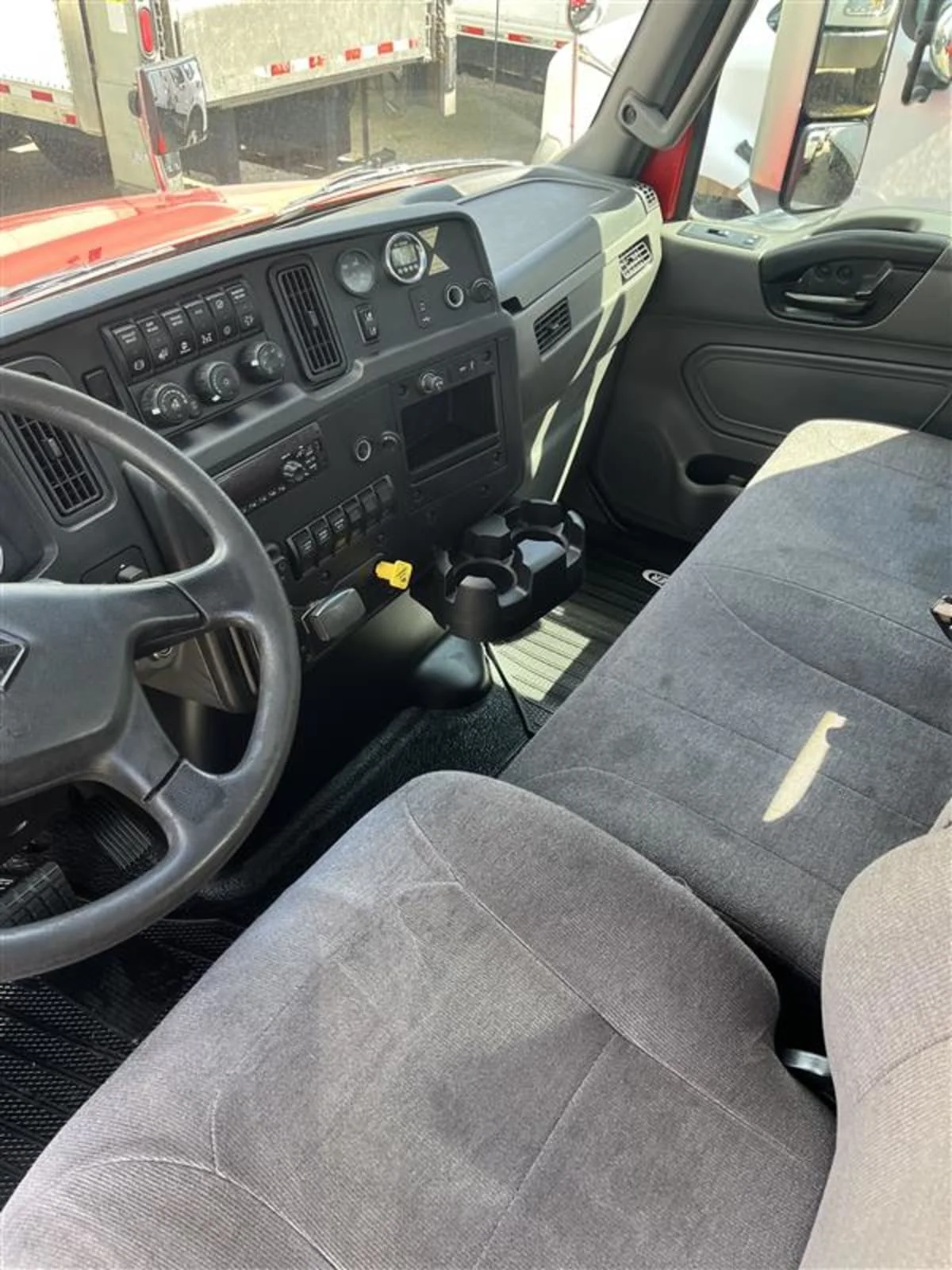 2020 International MV in Ashland, VA — photo 7