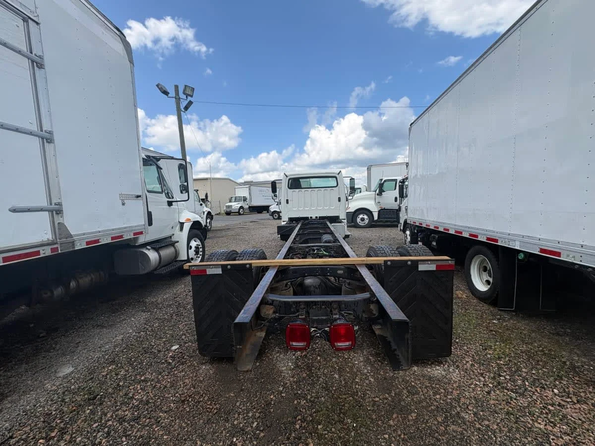 2019 Freightliner M2 106 in Ashland, VA — photo 5