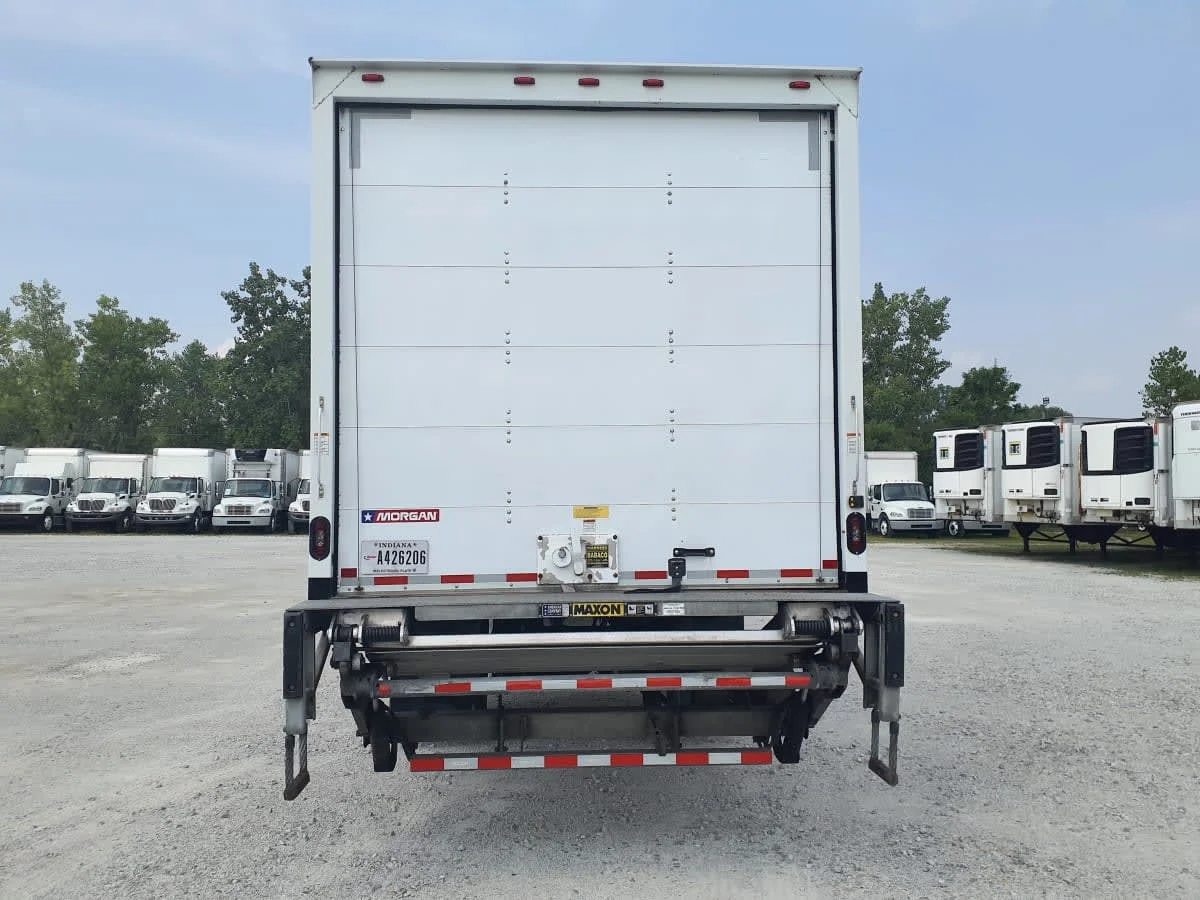 2020 Freightliner M2 106 in Indianapolis, IN — photo 5