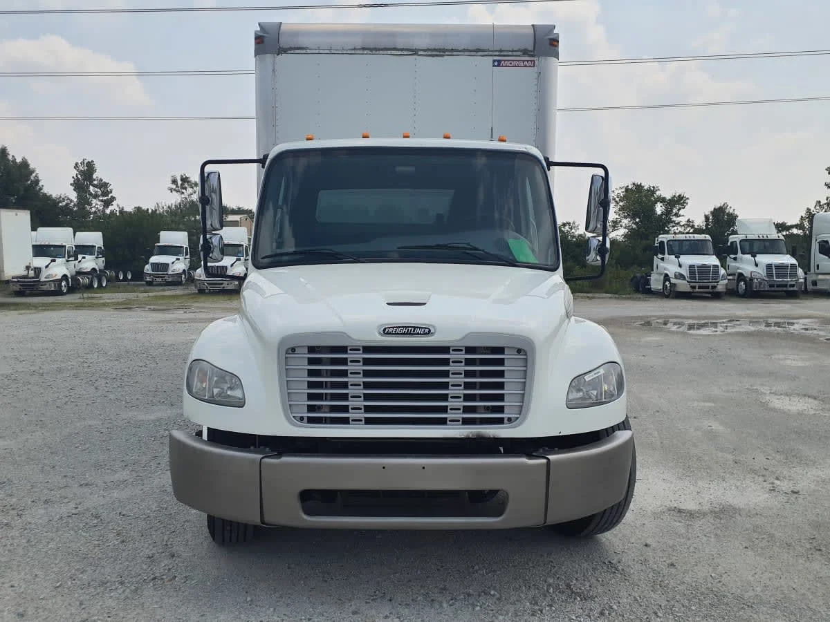 2020 Freightliner M2 106 in Indianapolis, IN — photo 2