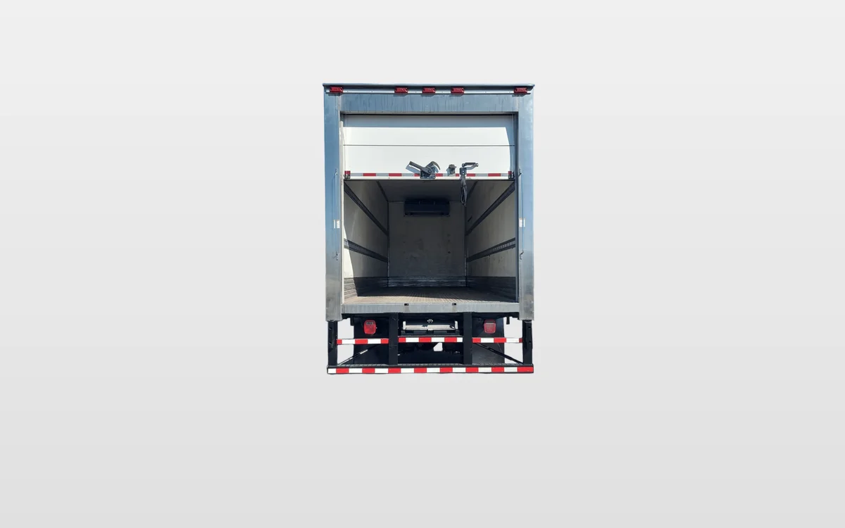 2019 International 4300 - image 1