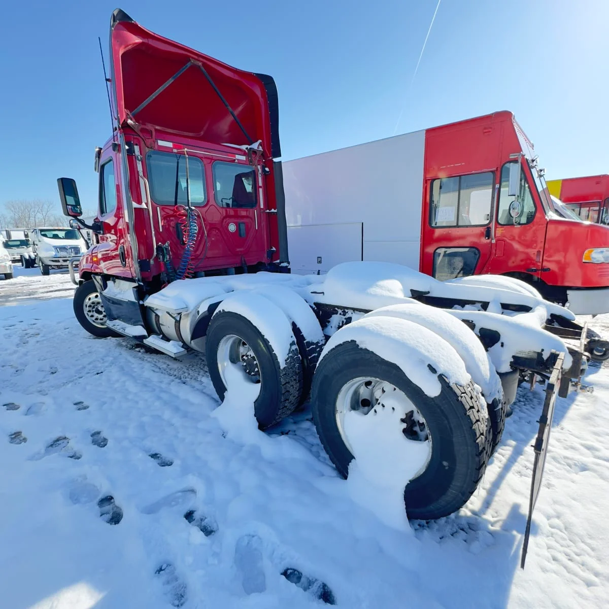 2017 Freightliner Cascadia - image 6