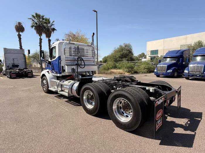 2020 Peterbilt 579 — photo 5