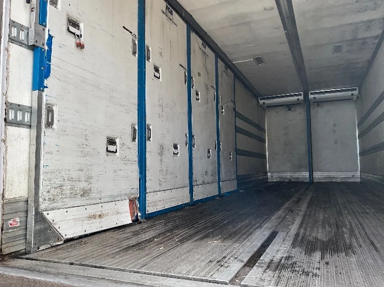 2018 Freightliner M2 106 - image 10