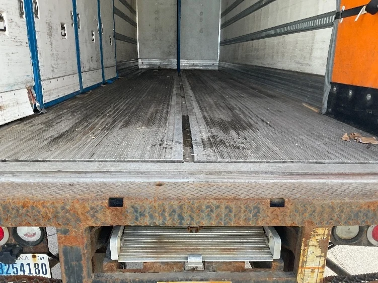 2018 Freightliner M2 106 - image 9