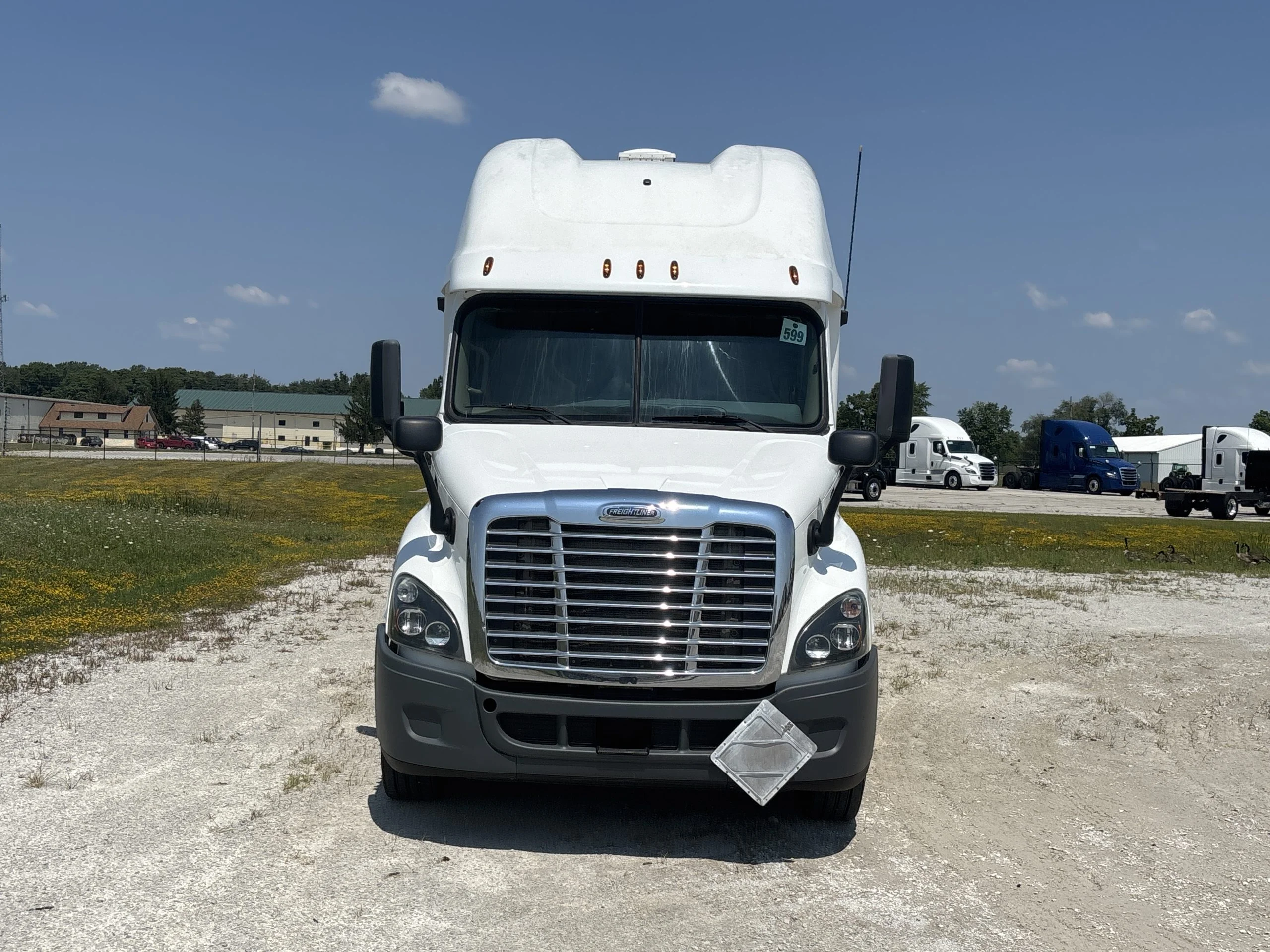 2016 Freightliner in Fort Wayne, IN — photo 2