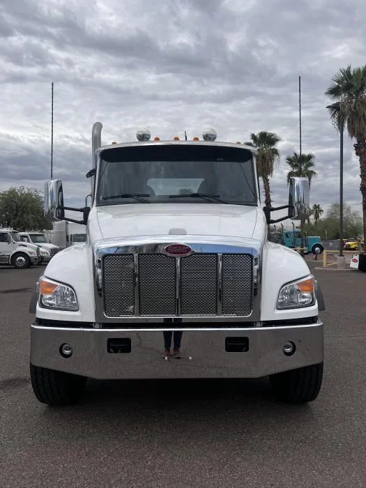 2026 Peterbilt 548 in Phoenix, AZ — photo 12