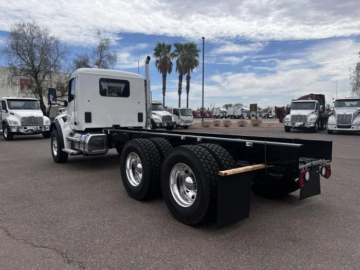 2026 Peterbilt 548 in Phoenix, AZ — photo 9