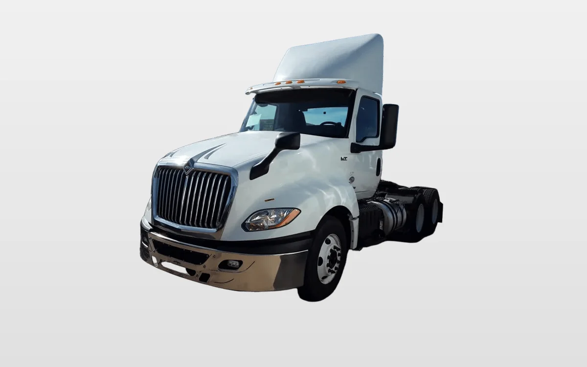 2019 International - image 1