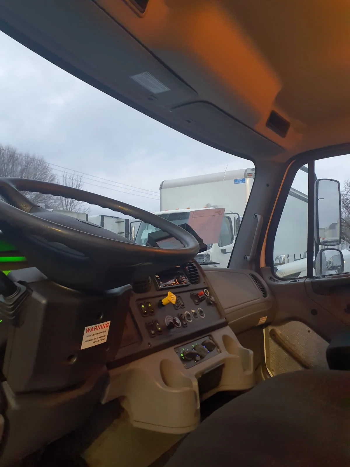 2020 Freightliner M2 106 in Bolingbrook, IL — photo 7