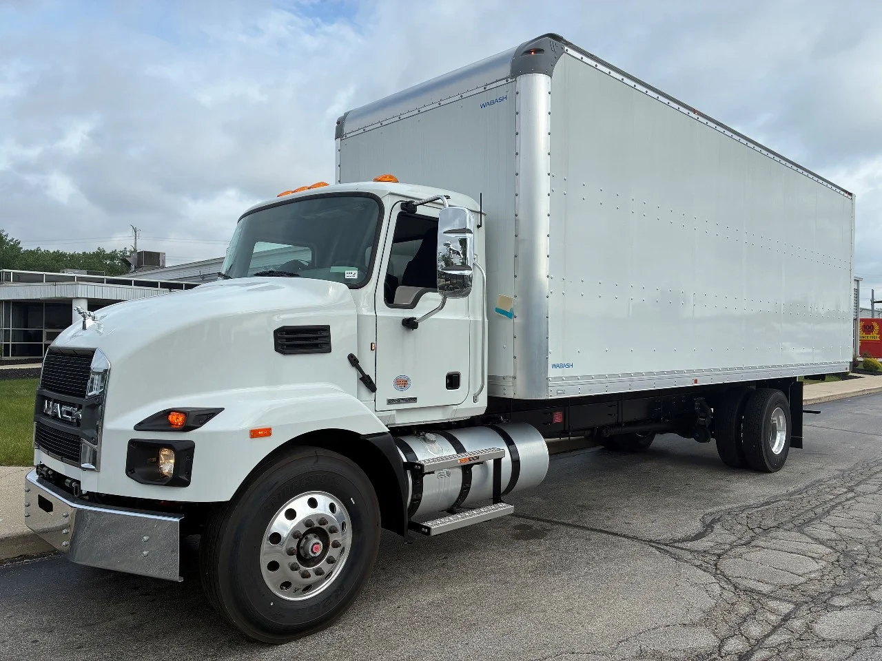 2026 Mack in Summit, IL — photo 2