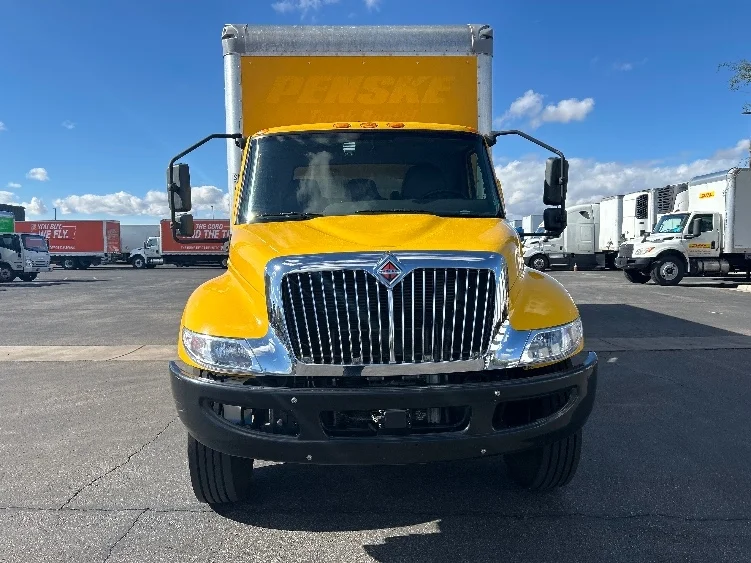 2021 International MV in Phoenix, AZ — photo 2