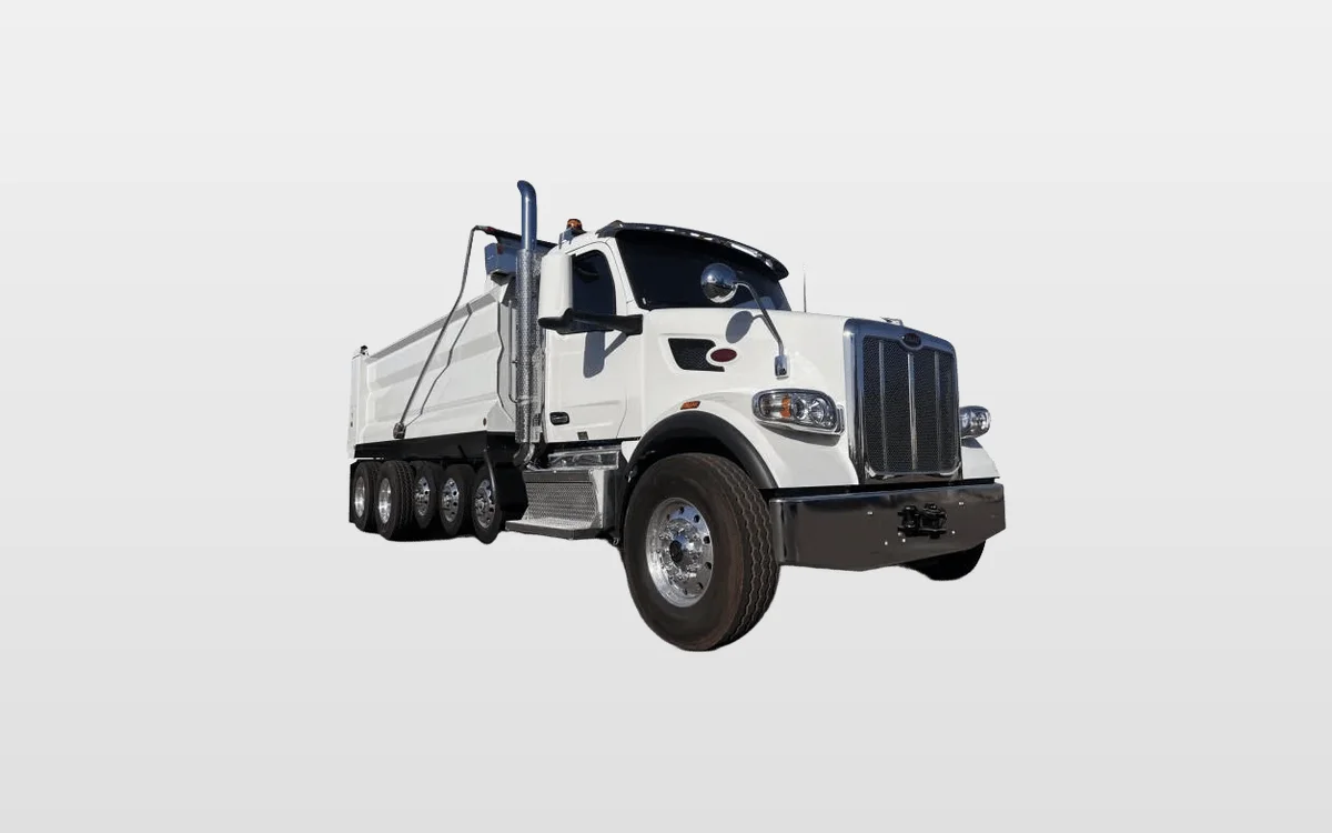 2026 Peterbilt 567 - image 1