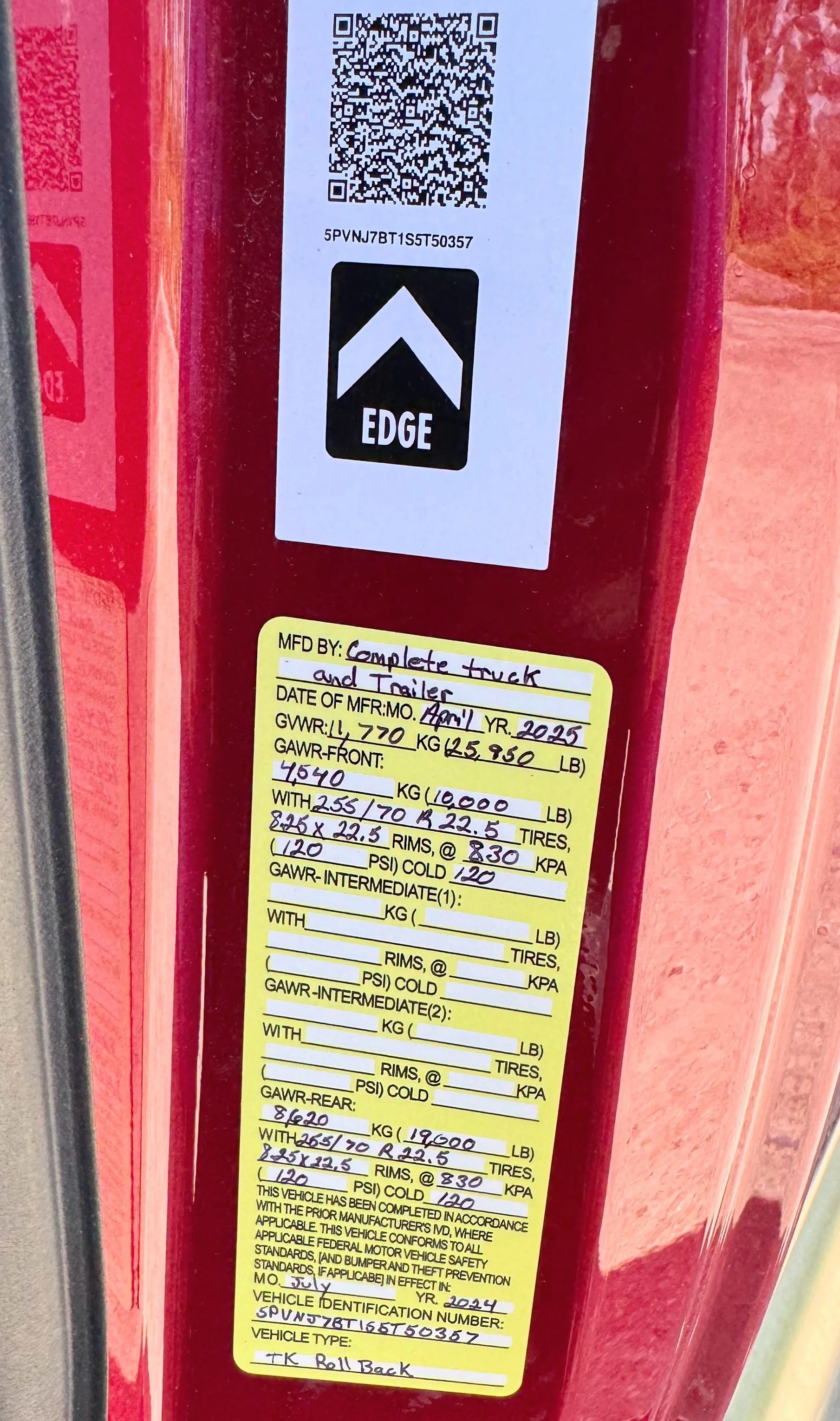 2025 Hino in London, OH — photo 31