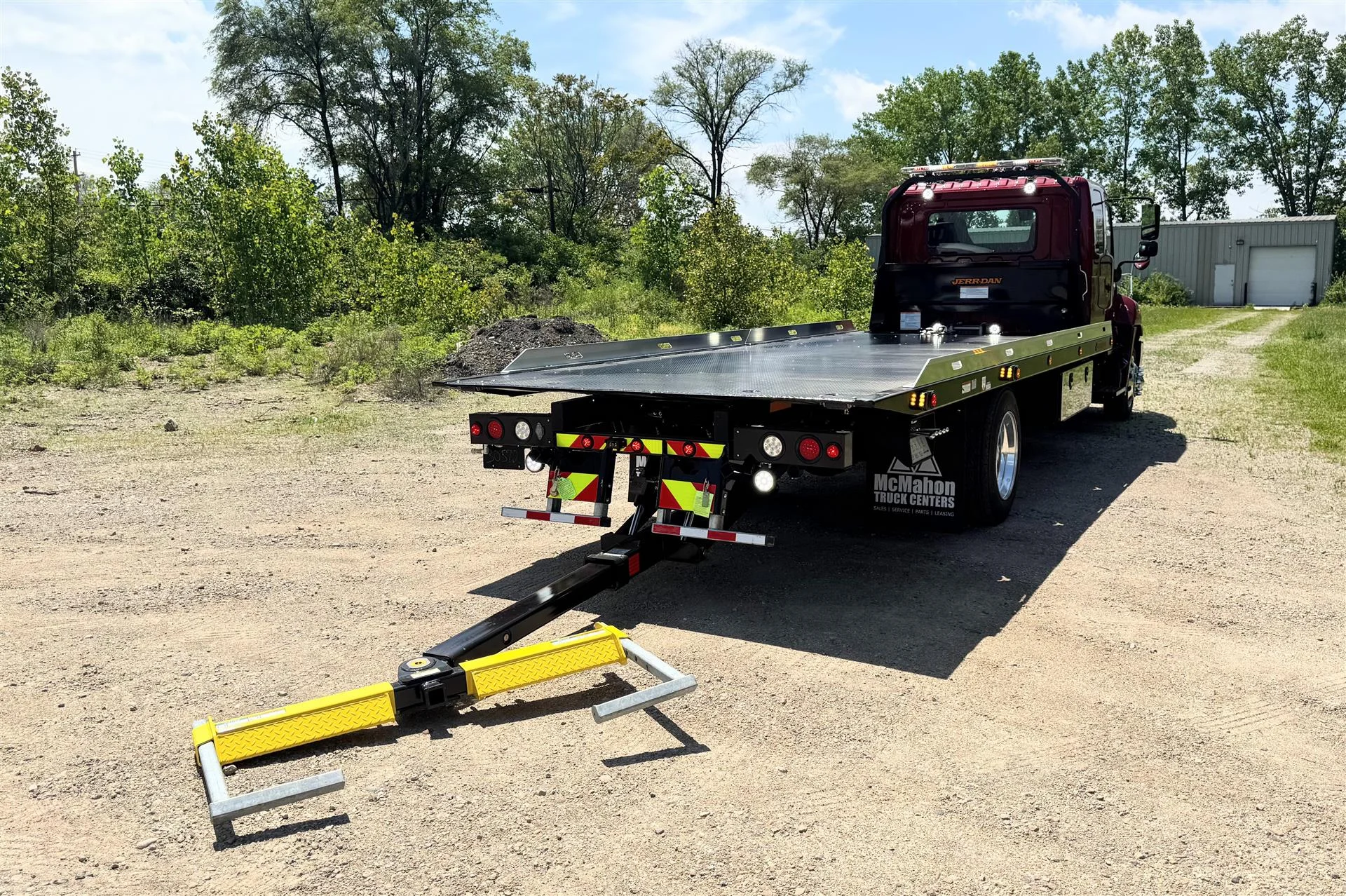 2025 Hino in London, OH — photo 14