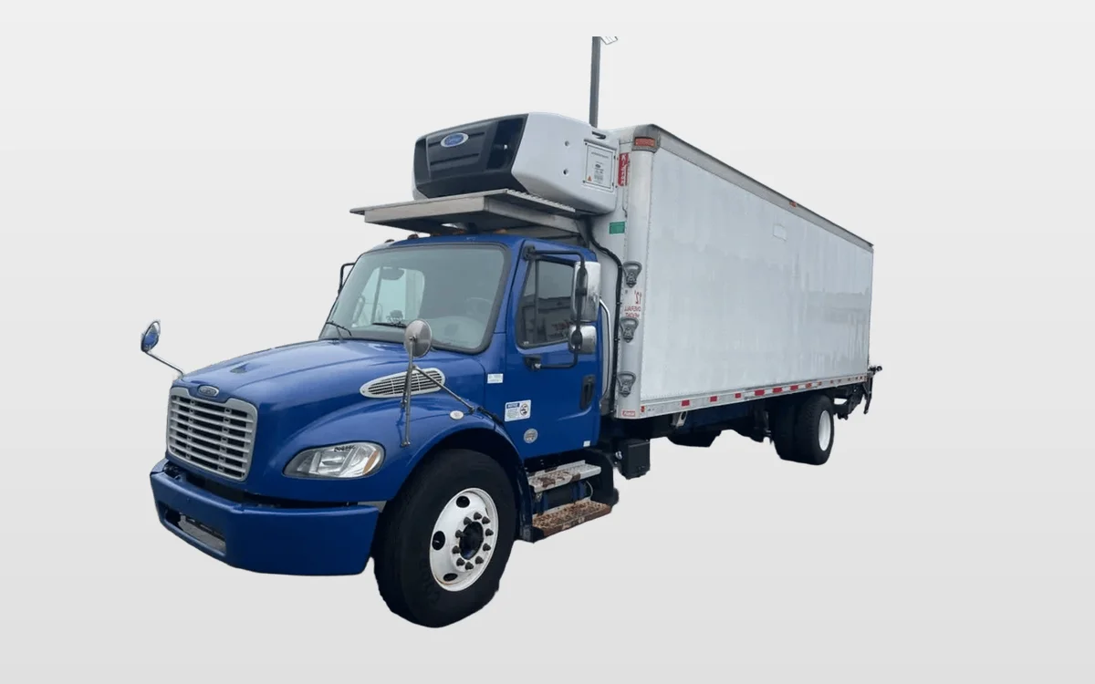 2019 Freightliner M2 106 - image 1