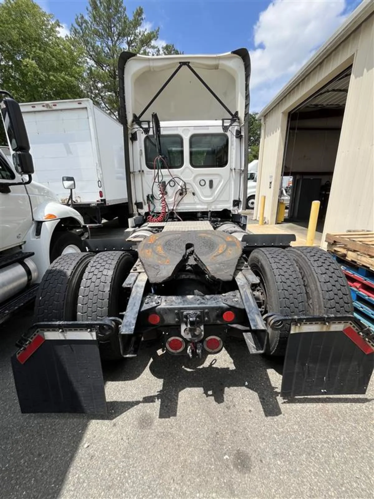 2021 Freightliner Cascadia in Ashland, VA — photo 5