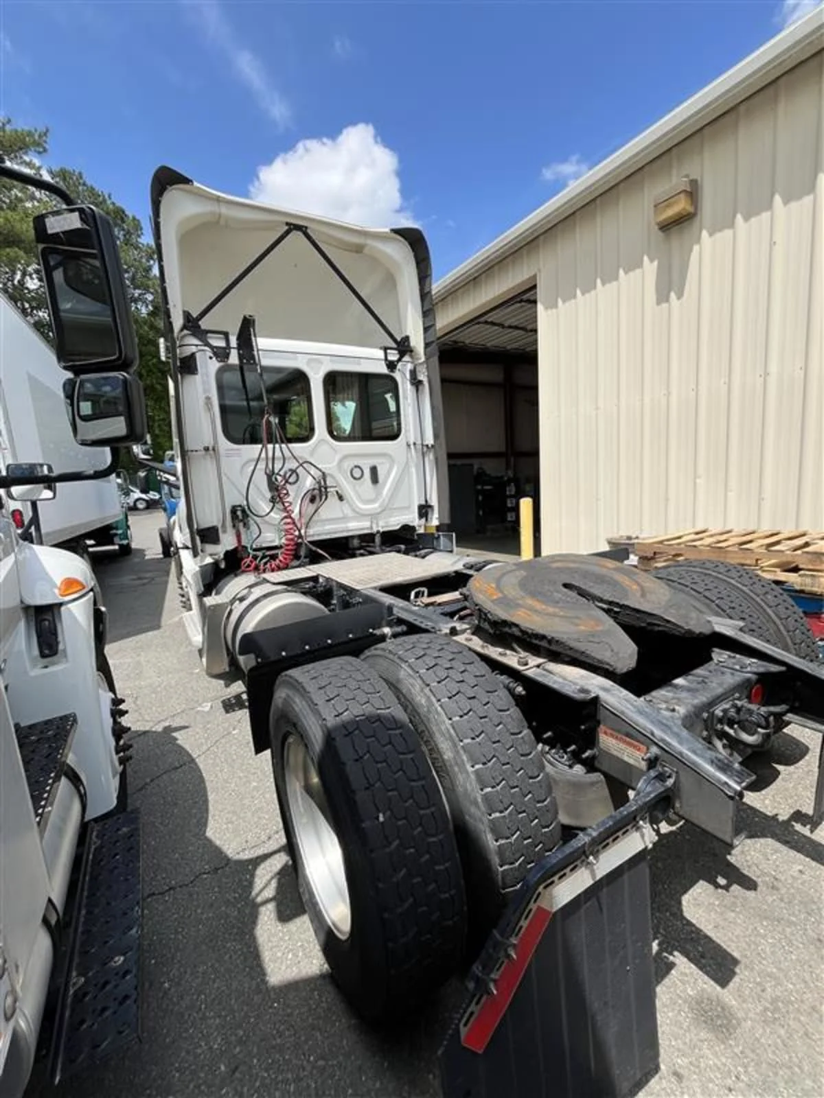 2021 Freightliner Cascadia in Ashland, VA — photo 6