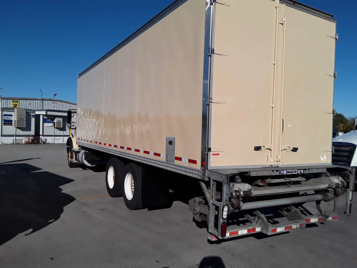2019 Freightliner M2 112 - image 6