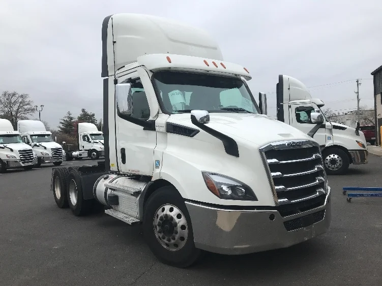 2021 Freightliner Cascadia