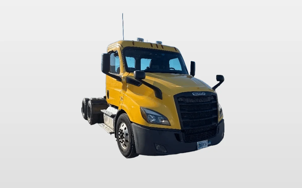 2019 Freightliner - image 1