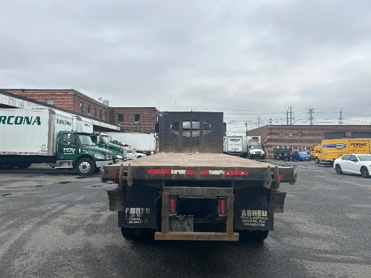 2020 Freightliner 114SD - image 7