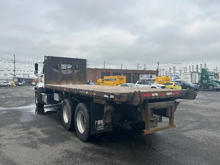 2020 Freightliner 114SD in Kearny, NJ — photo 6