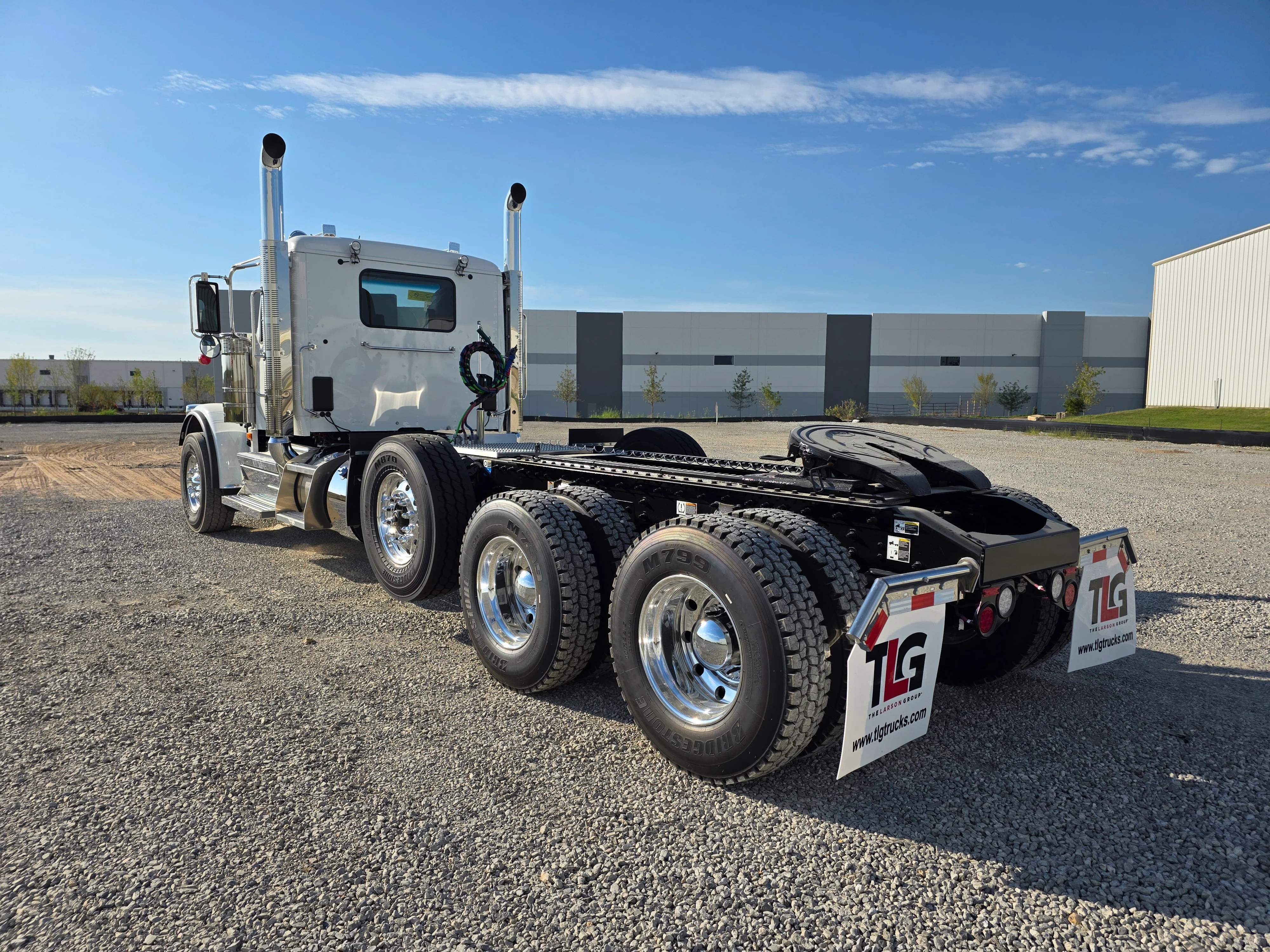 2026 Peterbilt 589 in Fort Smith, AR — photo 3