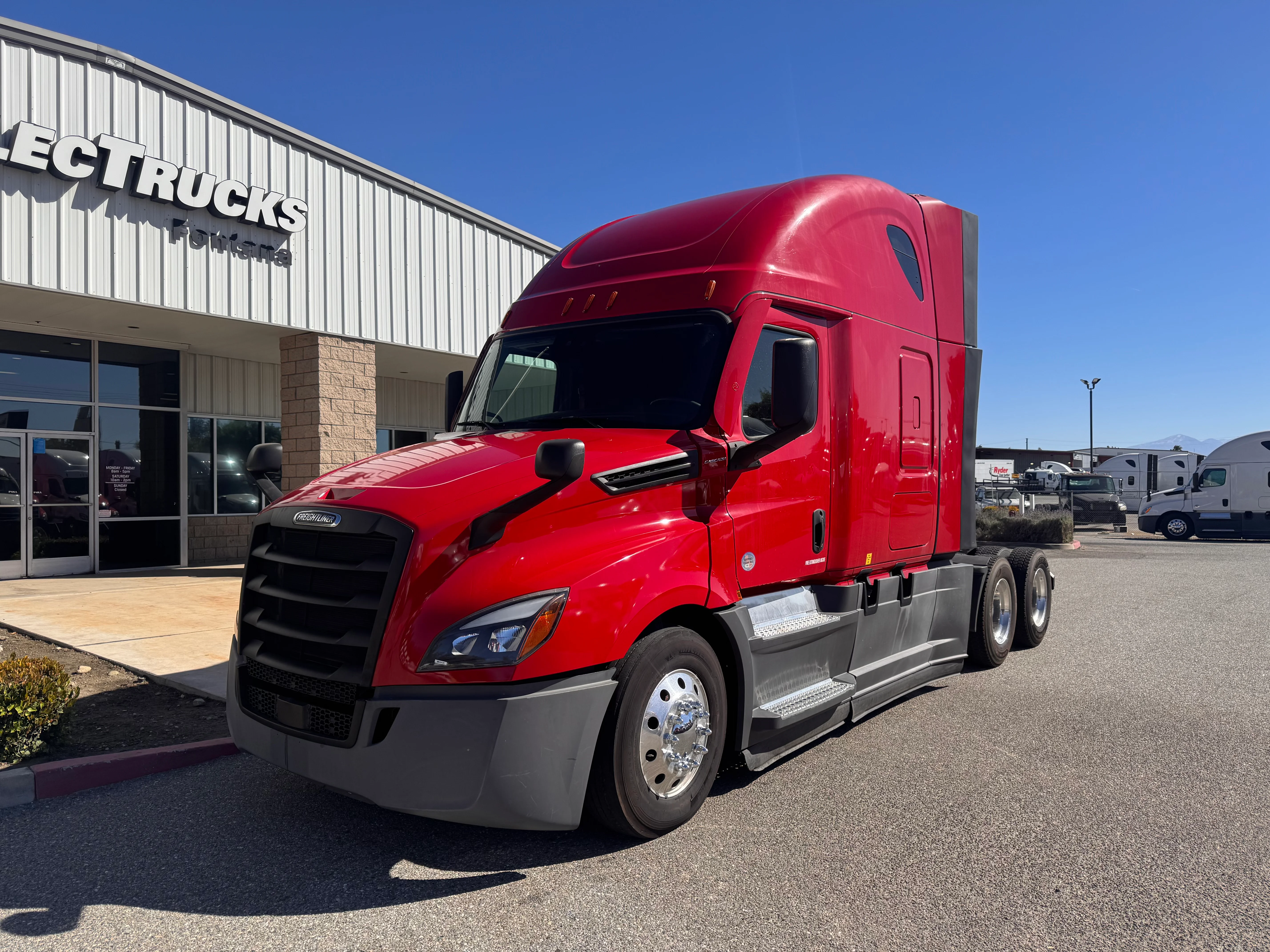 2021 Freightliner Cascadia in Selectrucks Fontana, CA