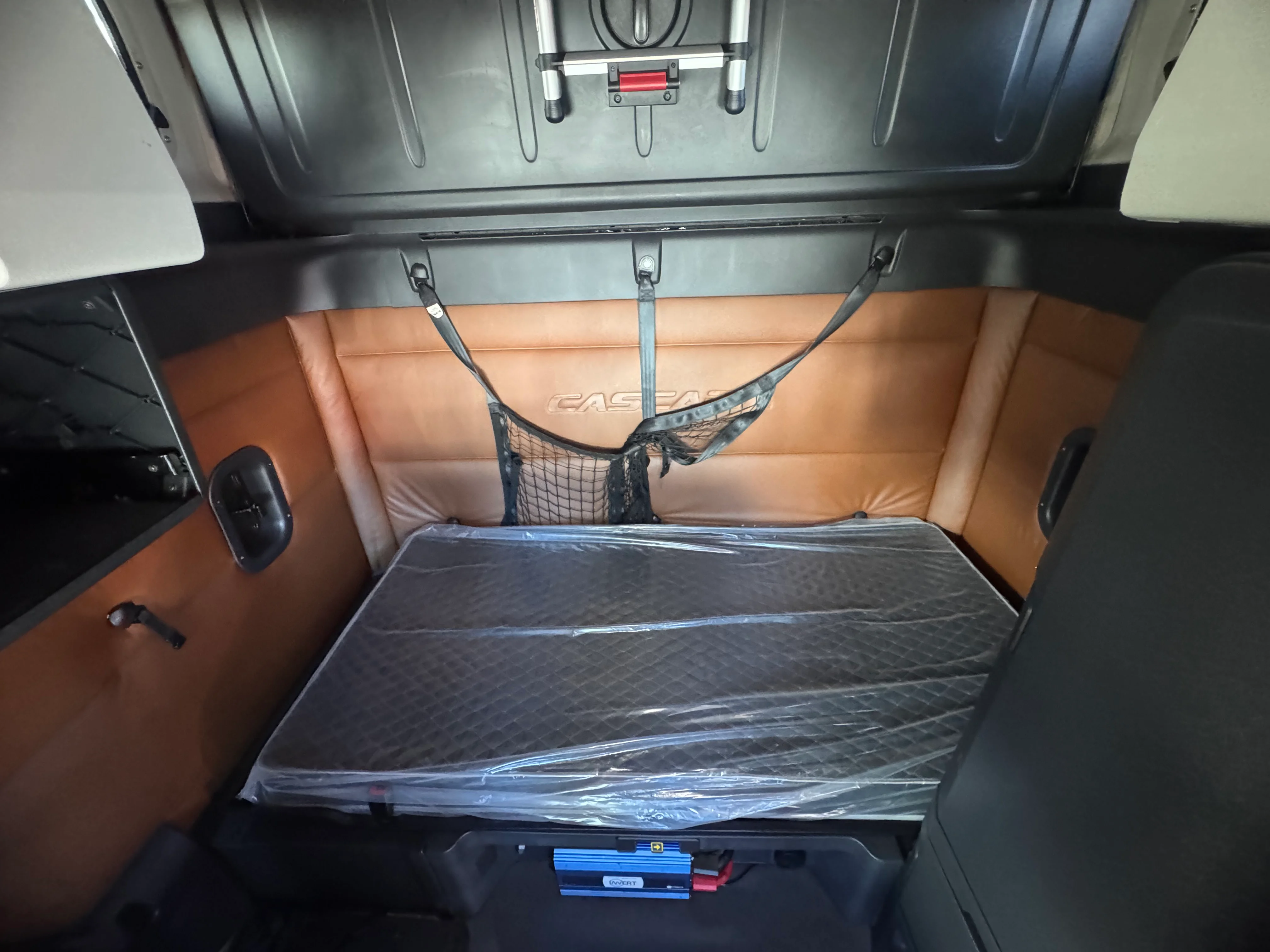 2021 Freightliner Cascadia in Selectrucks Fontana, CA — photo 17