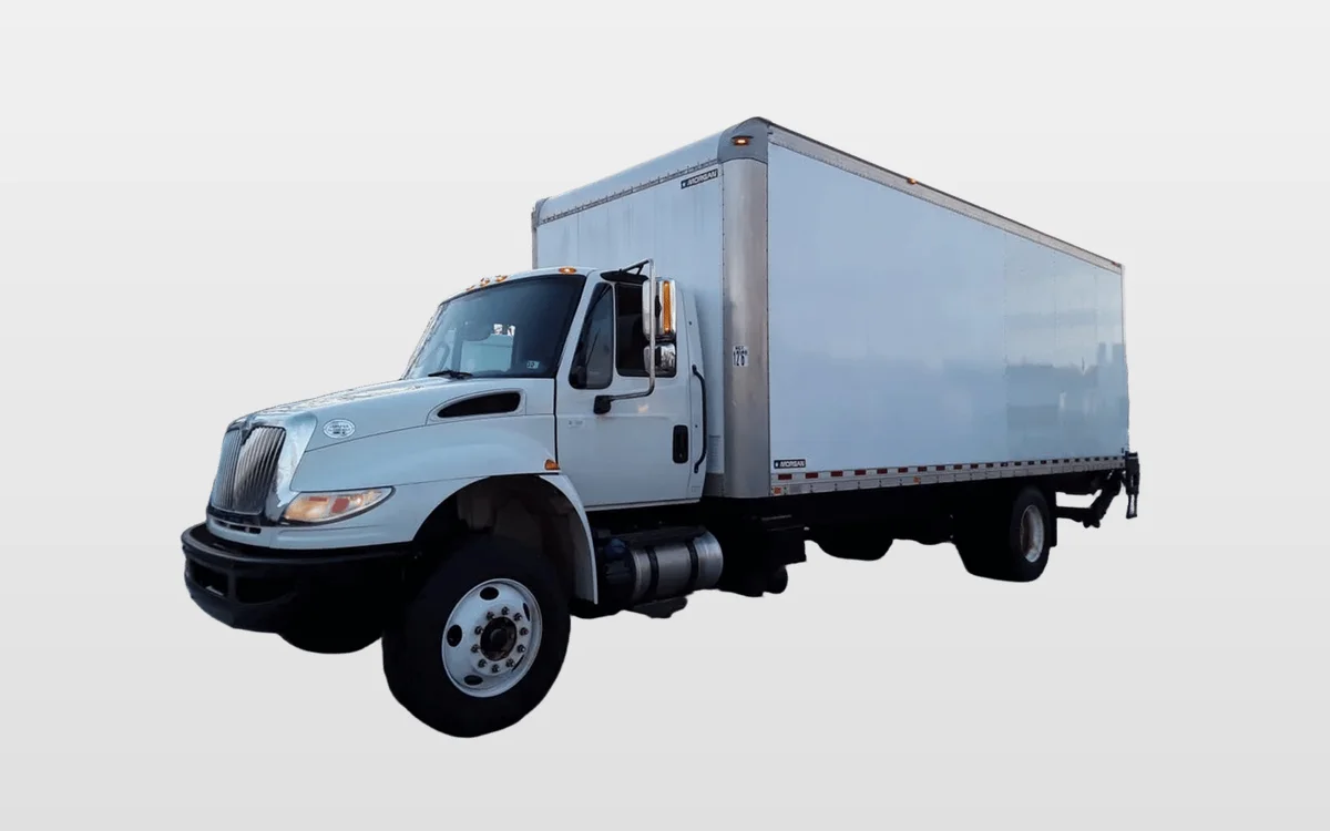 2017 International 4300 - image 1